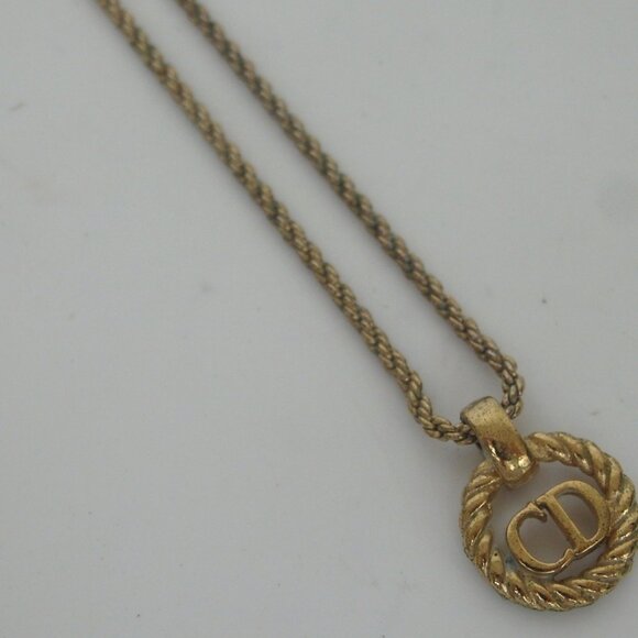 Authentic Christian Dior CD Necklace metal[Used] - Picture 4 of 9
